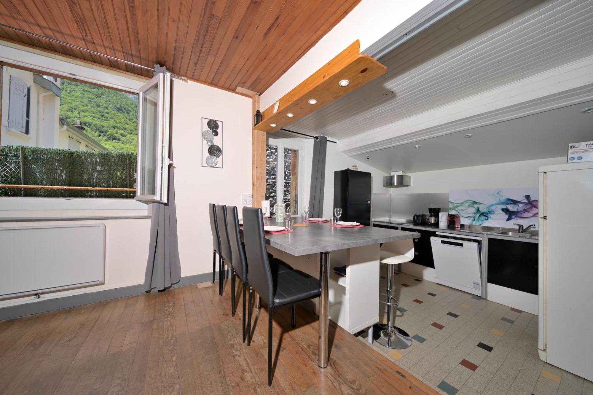 Le Gite Des 3000 Avec Spa Auzat Exterior photo